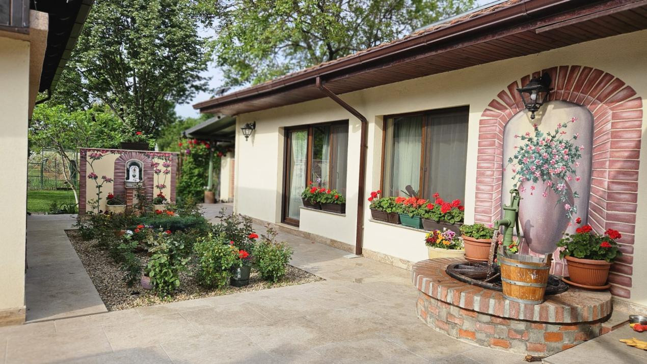Casa din povesti, 5 camere, pe parter- zona Lipovei Timișoara 