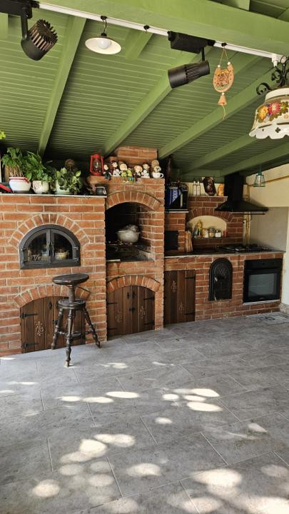 Casa din povesti, 5 camere, pe parter- zona Lipovei Timișoara 