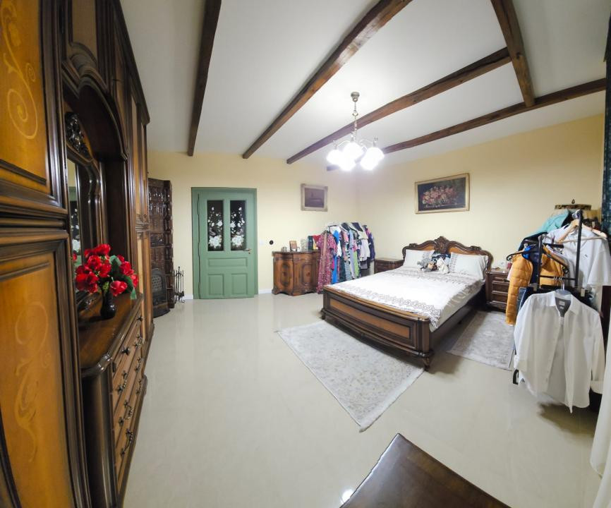 Casa din povesti, 5 camere, pe parter- zona Lipovei Timișoara 
