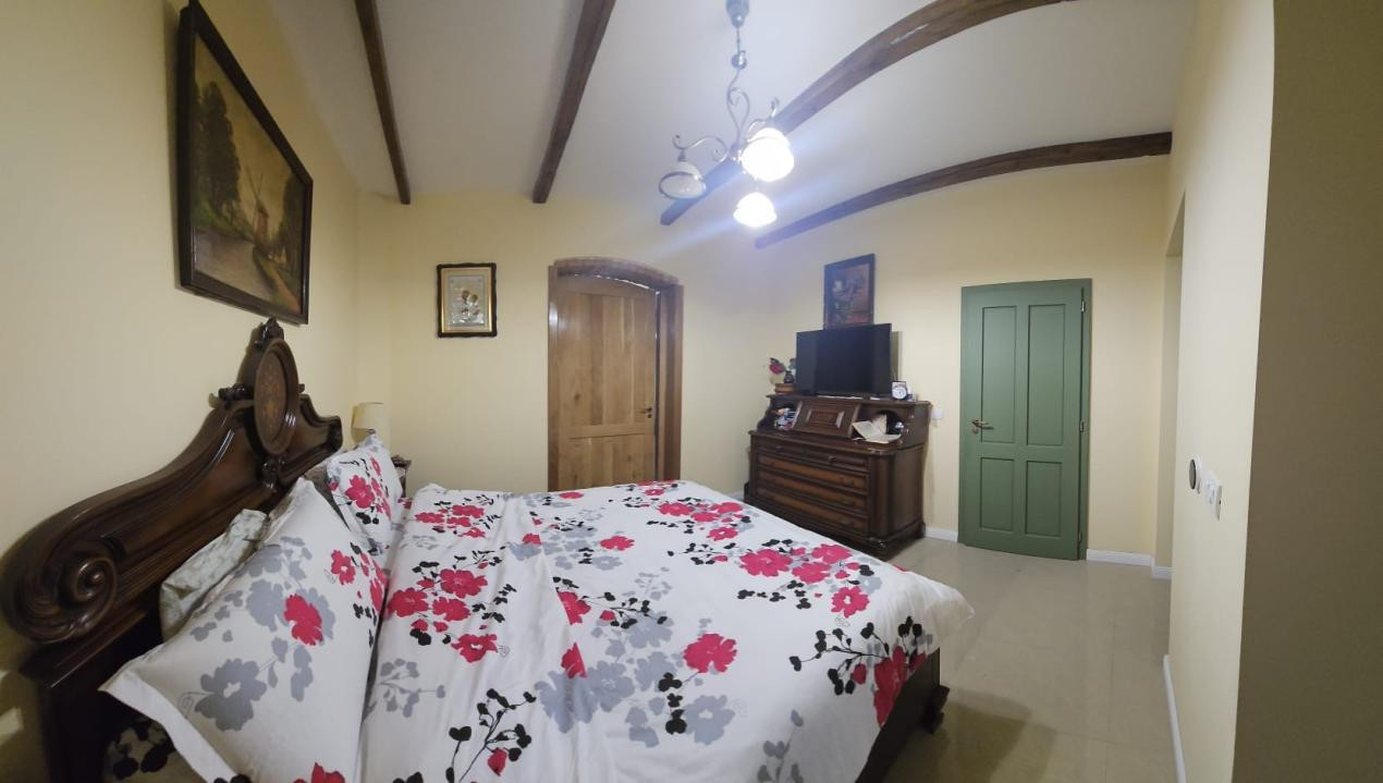 Casa din povesti, 5 camere, pe parter- zona Lipovei Timișoara 