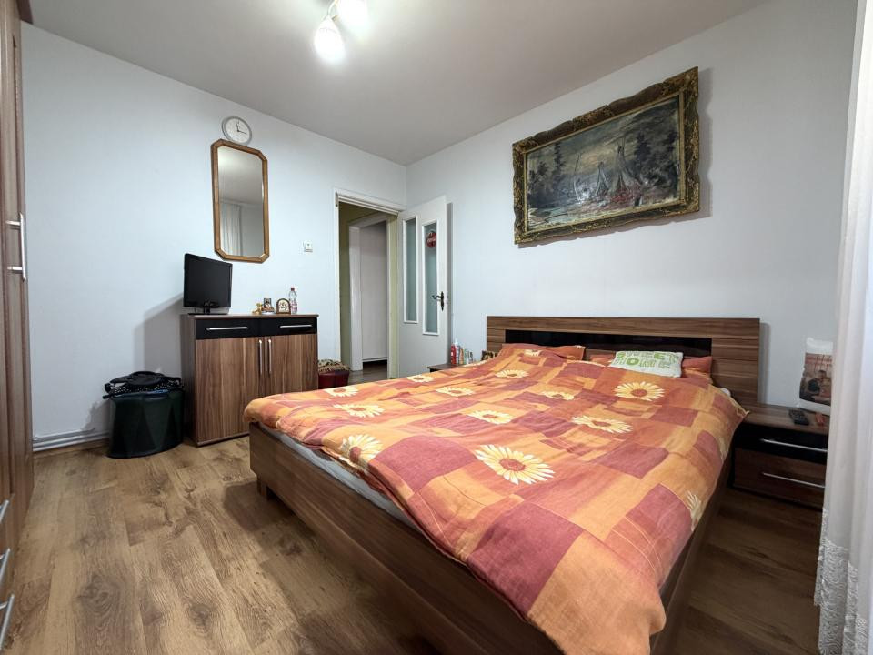 Apartament 3 camere, 68 mp utili, etaj 2, garaj, 2 boxe - Plavat II