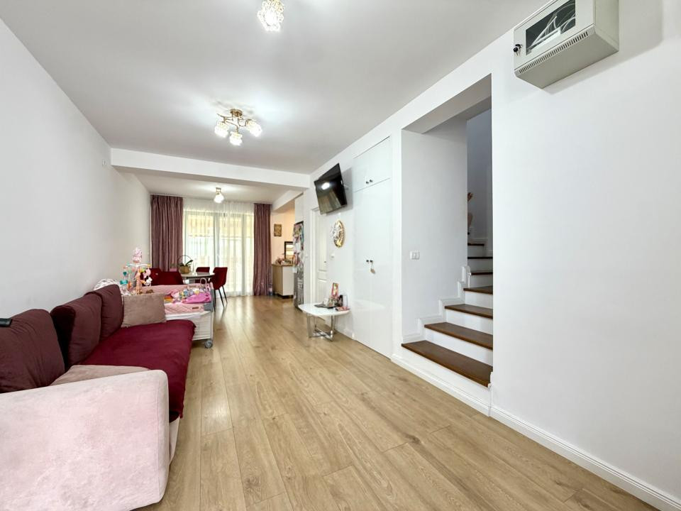 Triplex 3 camere, 80 mp utili, 120 mp teren - Dumbravita 