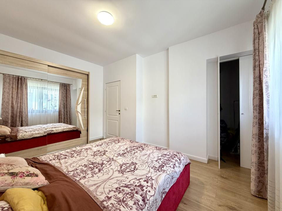 Triplex 3 camere, 80 mp utili, 120 mp teren - Dumbravita 