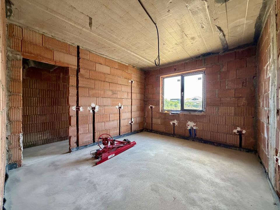 Duplex modern 4 camere, 135 mp utili, 330 mp teren - Dumbravita 