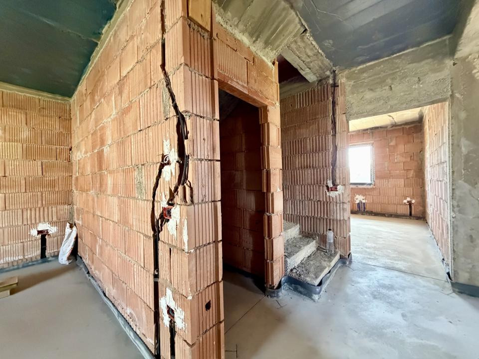 Duplex modern 4 camere, 135 mp utili, 330 mp teren - Dumbravita 