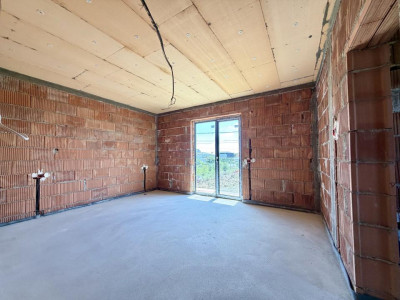 Duplex elegant 4 camere, 135 mp utili, 330 mp teren - Dumbravita 