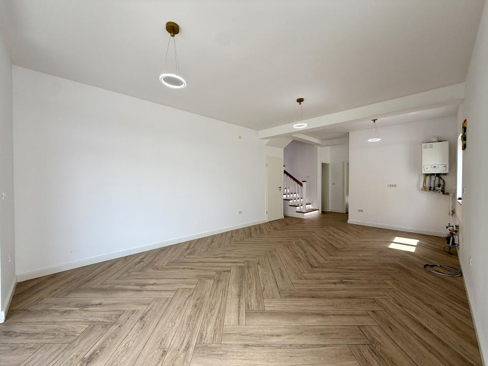Duplex premium cu 4 camere, 94 mp utili, proiect inedit - Dumbravita 