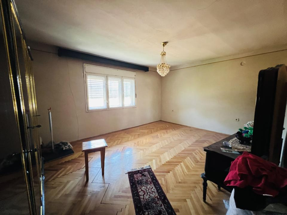 Casa de caramida, cu teren 739 mp- zona Mehala Timisoara 