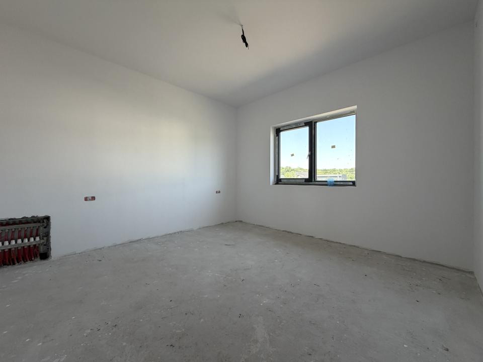 Duplex 4 camere, 125mp utili, 350mp teren, terasa 10mp - Giarmata vii