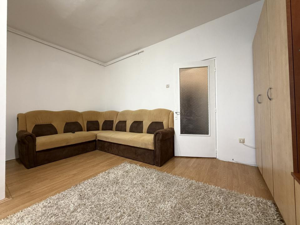 Apartament 1 camera, 32mp utili, etaj 2, mobilat-Complexul studențesc 