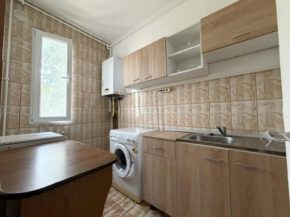 Apartament 1 camera, 32mp utili, etaj 2, mobilat-Complexul studențesc 