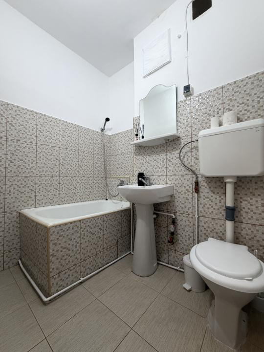 Apartament 1 camera, 32mp utili, etaj 2, mobilat-Complexul studențesc 