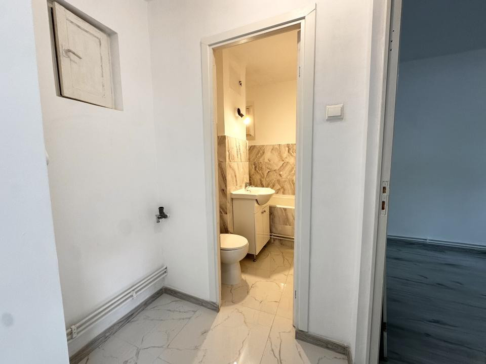 Apartament renovat 2 camere - Calea Sagului