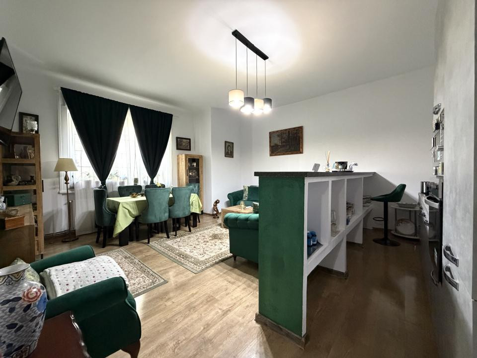 Apartament 2 camere, 67mp utili, etaj 3, renovat complet-Ultracentral