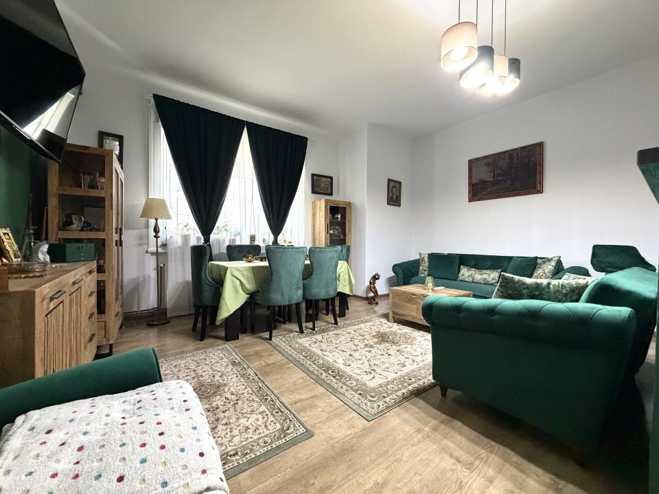 Apartament 2 camere, 67mp utili, etaj 3, renovat complet-Ultracentral