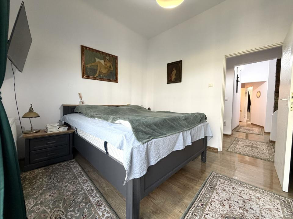 Apartament 2 camere, 67mp utili, etaj 3, renovat complet-Ultracentral