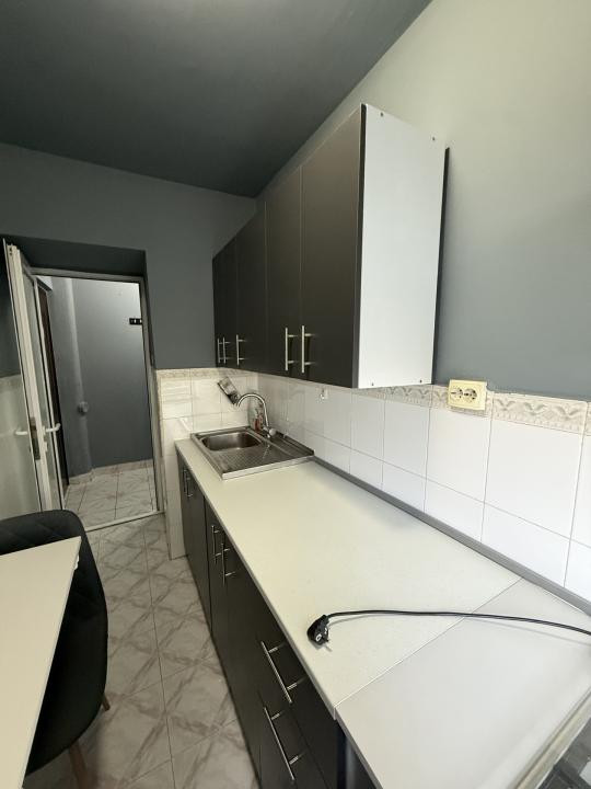 Apartament cu 2 camere, 40 mp, etaj 2 - Tiografilor