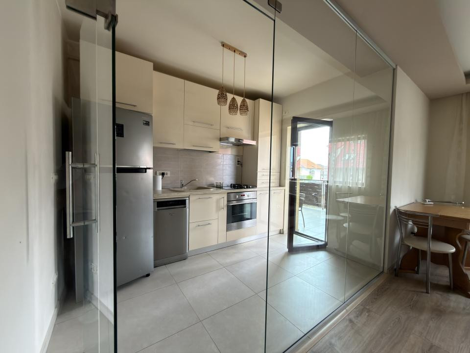 Apartament 3 camere, decomandat, etaj 1, 65 mp utili - Dumbravita