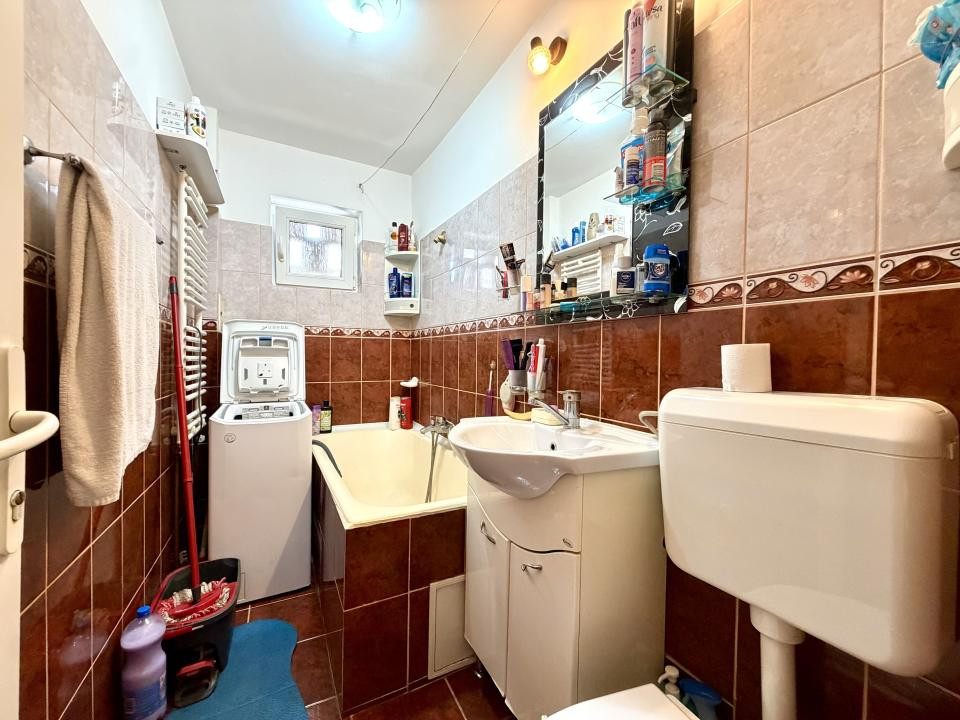 Apartament 4 camere, mobilat/utilat cu boxa in CF - zona Dacia