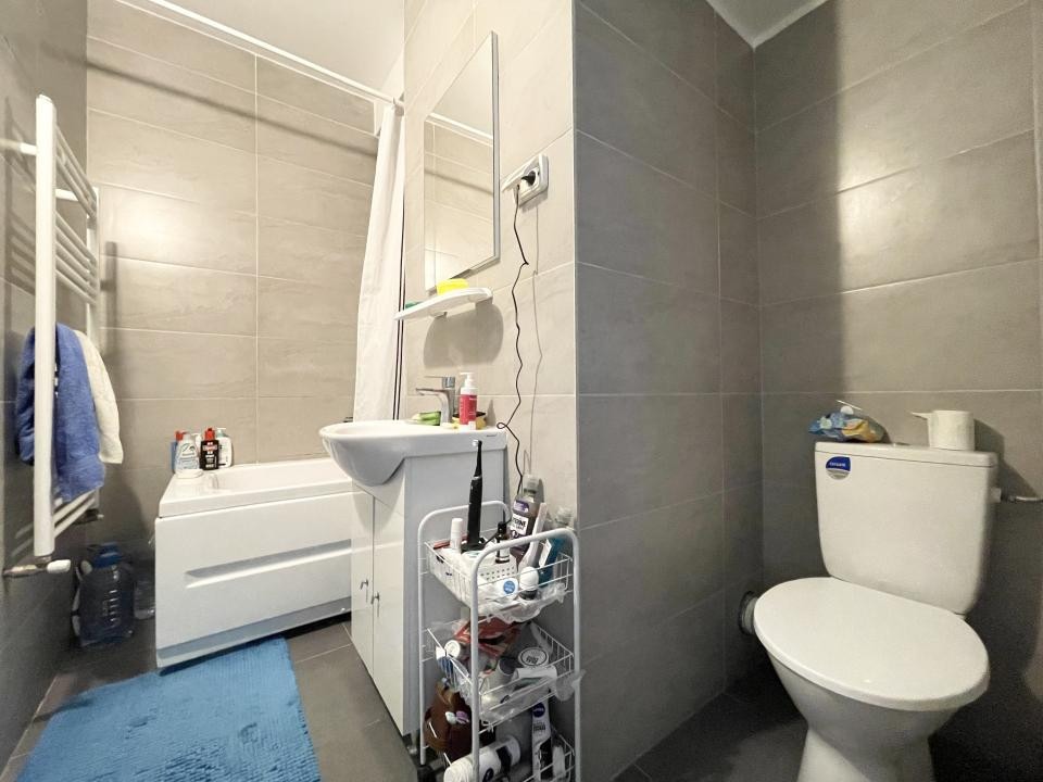 Apartament o camera, bloc nou - Girocului