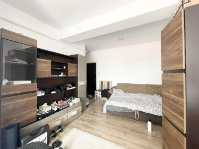 Apartament o camera, bloc nou - Girocului