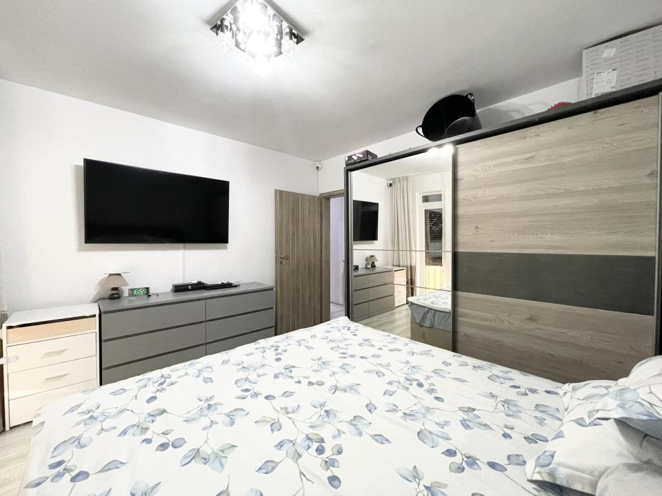 Apartament 3 camere, decomandat - Calea Urseni