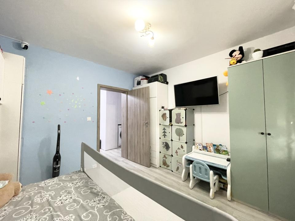 Apartament 3 camere, decomandat - Calea Urseni