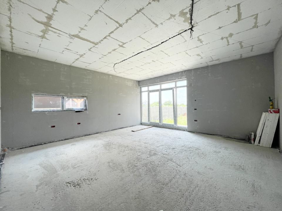 Duplex 3 camere 80mp, toate utilitatile - Mosnita