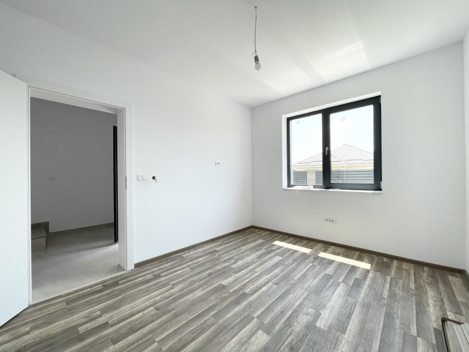 Duplex 4 camere, 131 mp - Mosnita Veche COMISION 0%