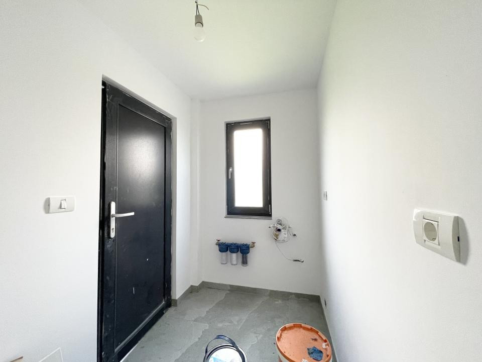 Duplex 4 camere, 131 mp - Mosnita Veche COMISION 0%