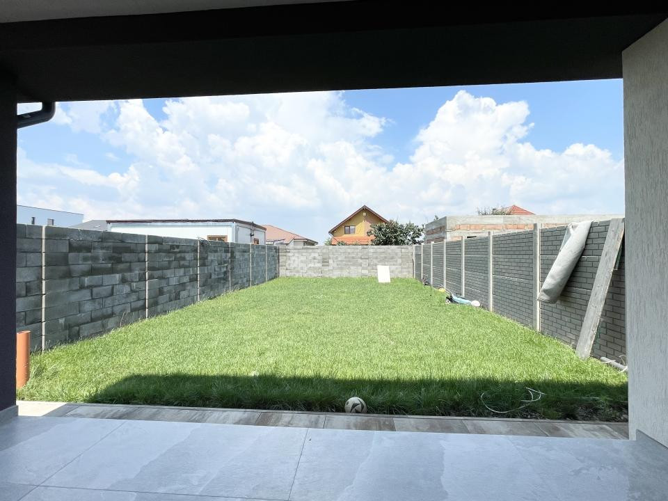 Duplex 4 camere, 131 mp - Mosnita Veche COMISION 0%
