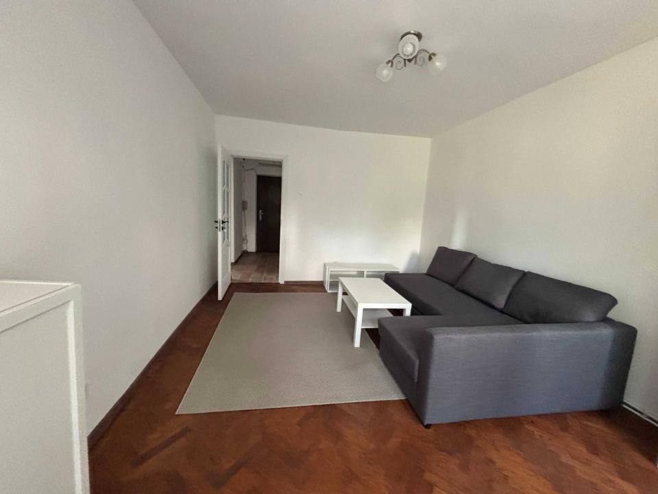  DE INCHIRIAT Apartament 2 camere, 55 mp, etaj 2 - Circumvalatiunii