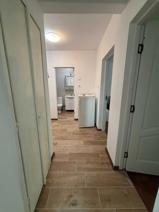  DE INCHIRIAT Apartament 2 camere, 55 mp, etaj 2 - Circumvalatiunii