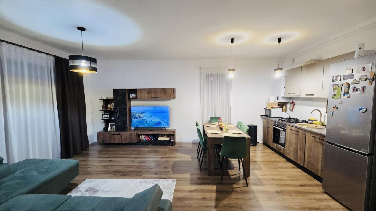 Apartament 2 camere, loc parcare inclus, lift, Zona Hotel IQ-Giroc