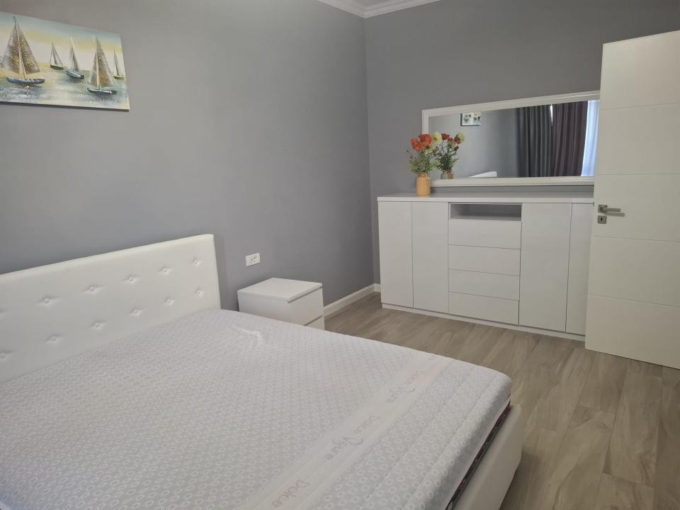  DE INCHIRIAT Apartament 2 camere, 53 mp, etaj 3 - Giroc