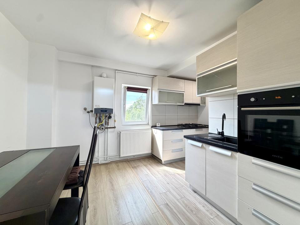 Apartament 2 camere, mobilat/utilat, la 5 minute de Iulius Mall 