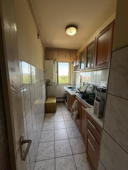 Apartament cu 2 camere, etaj 3, 42 mp utili, cu balcon si boxa - Girocului