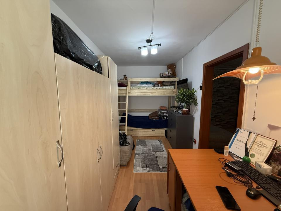 Apartament cu 2 camere, 39 mp utili + balcon, etaj 4/5 -  Dacia
