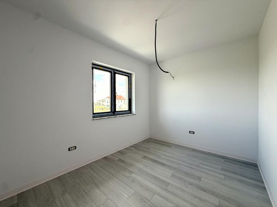 Duplex modern, 4 camere, 106 mp utili, 375 mp teren - Sacalaz