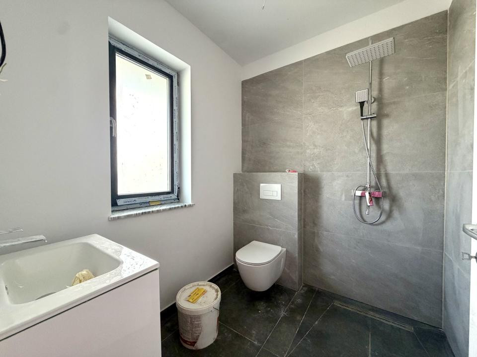 Duplex modern, 4 camere, 106 mp utili, 375 mp teren - Sacalaz