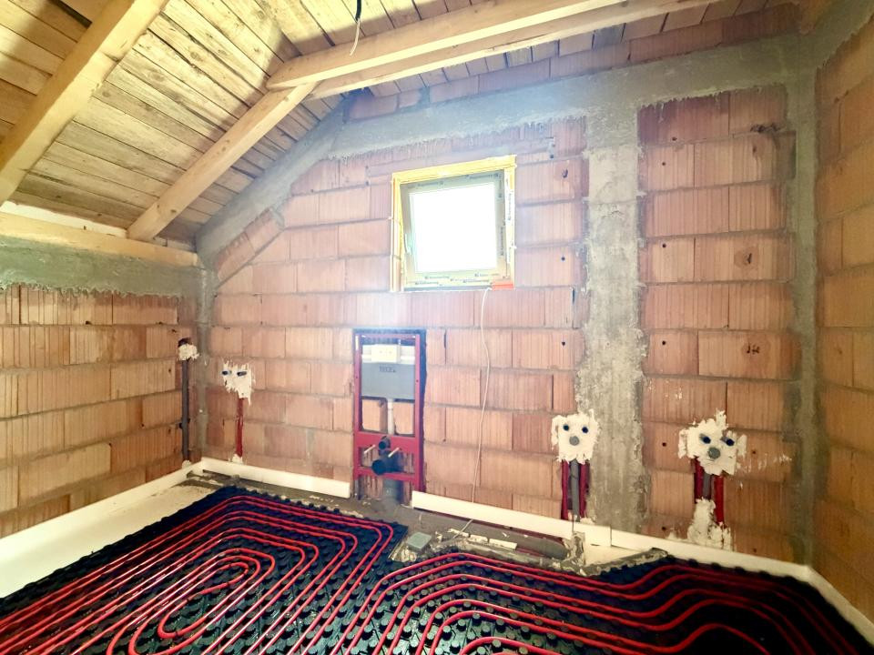 Casa individuala, moderna 4 camere, 411 mp teren - Sanandrei 