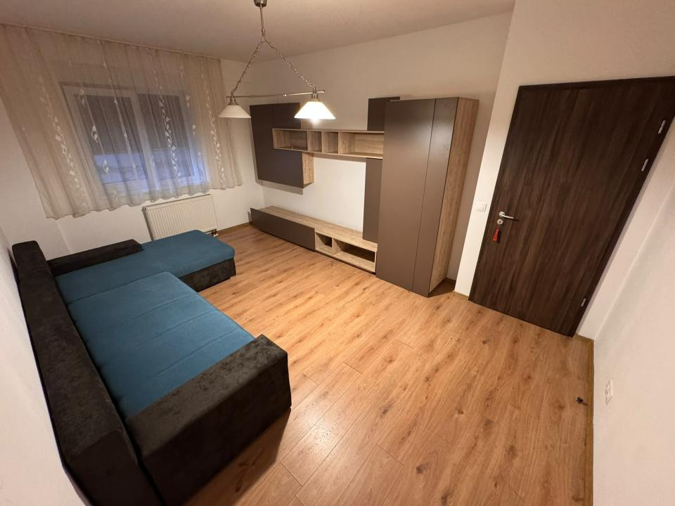 DE INCHIRIAT Apartament 2 camere, 52mp, parter - Complexul Studentesc