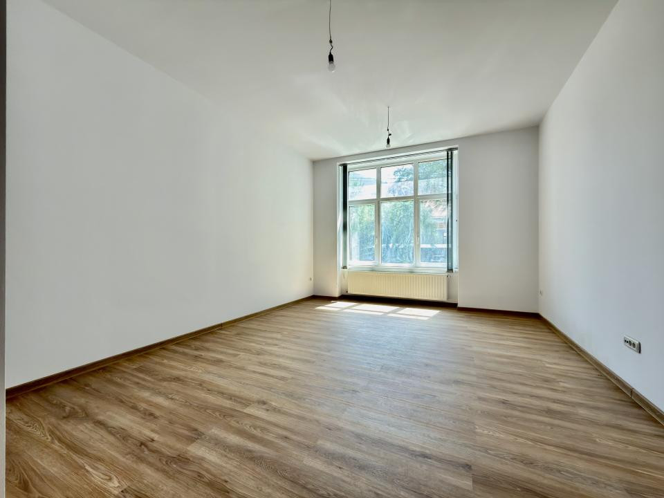 Apartament 7 camere, 3 bai, parter, 156 mp utili - Zona Iosefin