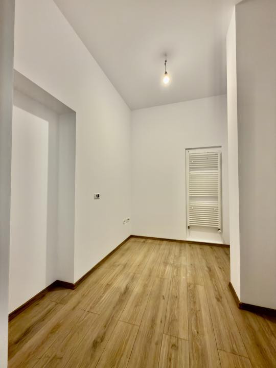 Apartament 7 camere, 3 bai, parter, 156 mp utili - Zona Iosefin