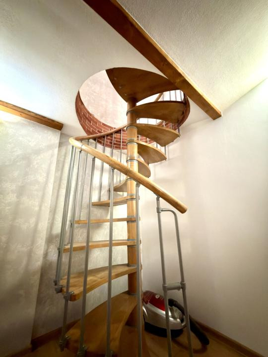 Apartament 7 camere, 3 bai, parter, 156 mp utili - Zona Iosefin