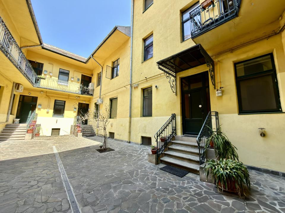 Apartament 7 camere, 3 bai, parter, 156 mp utili - Zona Iosefin