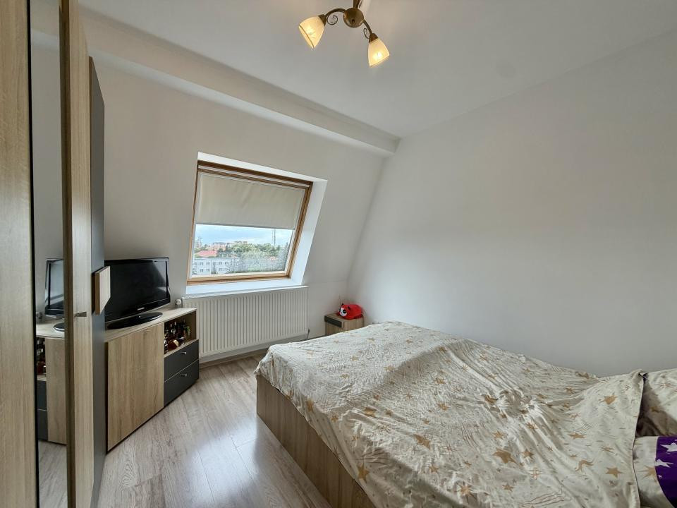 Apartament 2 camere, open space, zona Lipovei 