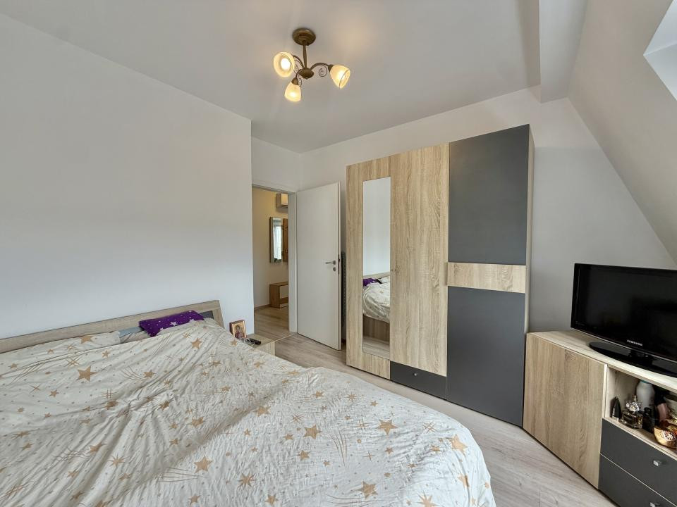 Apartament 2 camere, open space, zona Lipovei 