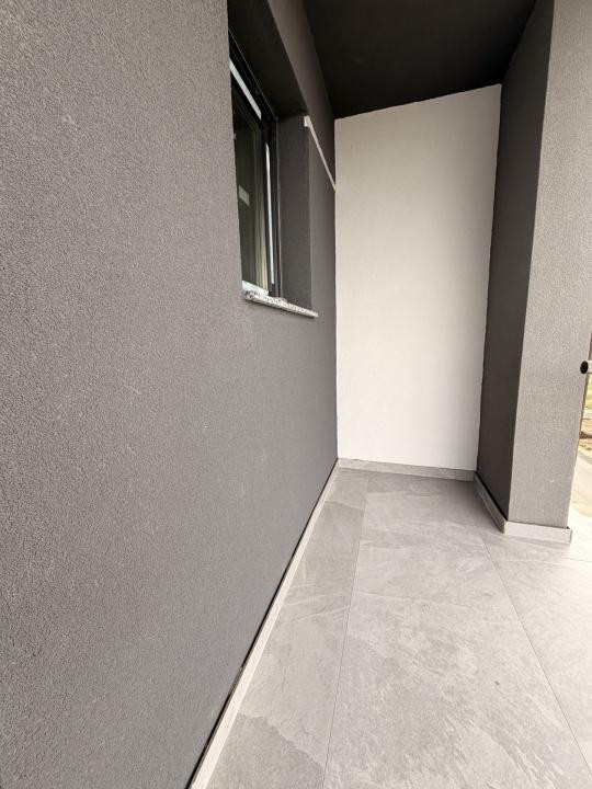 Apartament 3 camere, 66 mp utili - Giroc