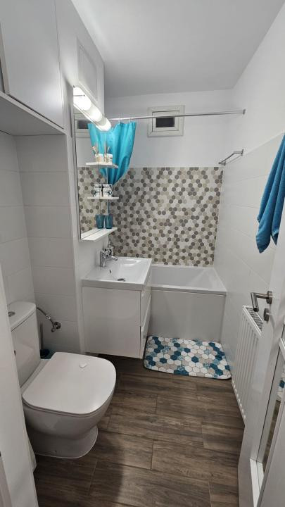  DE INCHIRIAT Apartament 3 camere, 67mp, etaj 2 - zona Girocului
